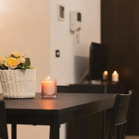 -suite ❉marmor - Elegante Casa Storica ❉ דירה טרני