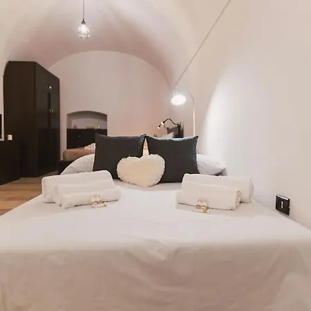 -suite ❉marmor - Elegante Casa Storica ❉ * Trani